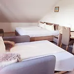 Oyer Hof - Selbst Service Hotel