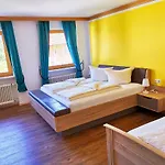 Oyer Hof - Selbst Service Hotel 3*